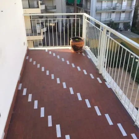 Parva Domus Lägenhet